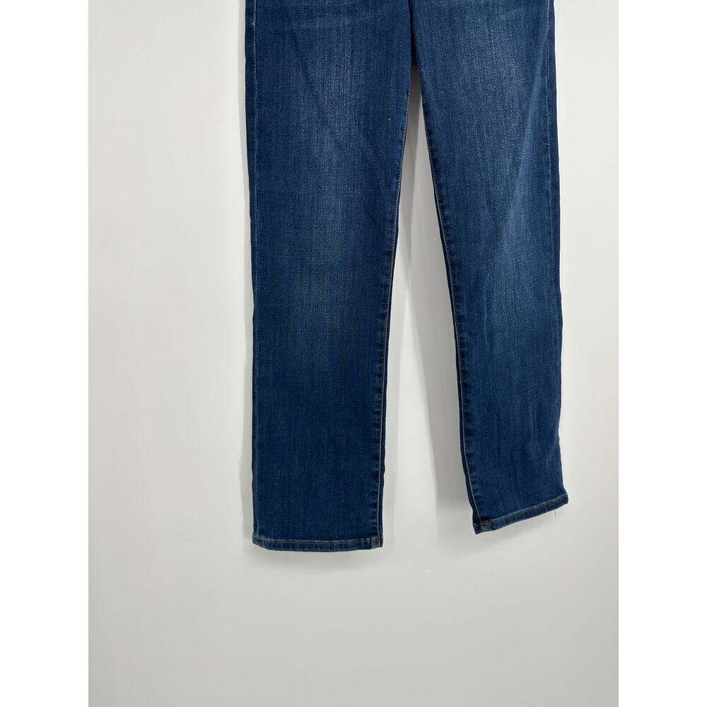 FRAME Le High Straight Jeans in the Dublin wash - Picture 6 of 11